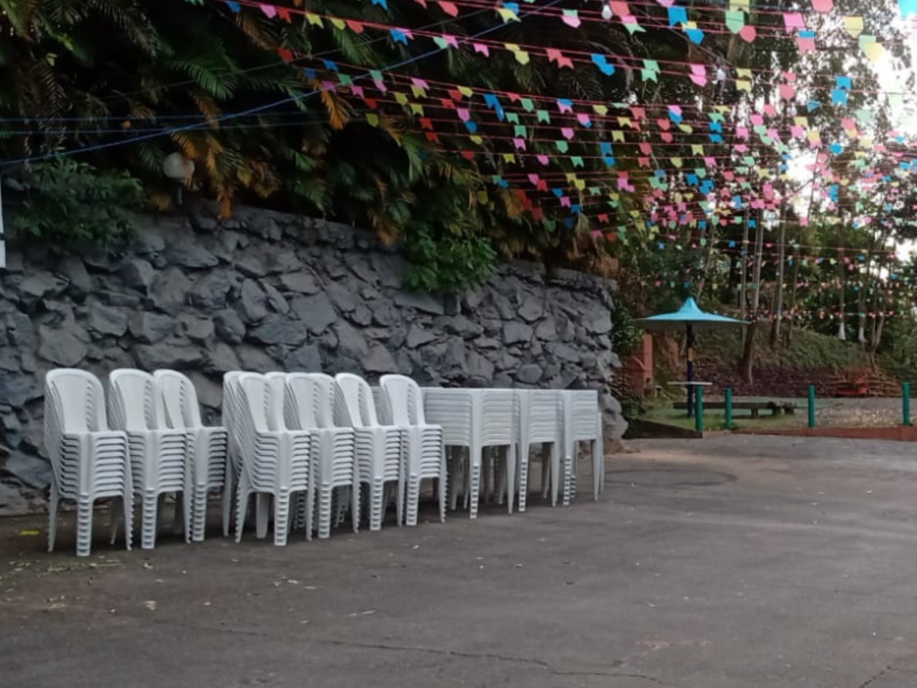 Locação de mesas e cadeiras em Guarulhos